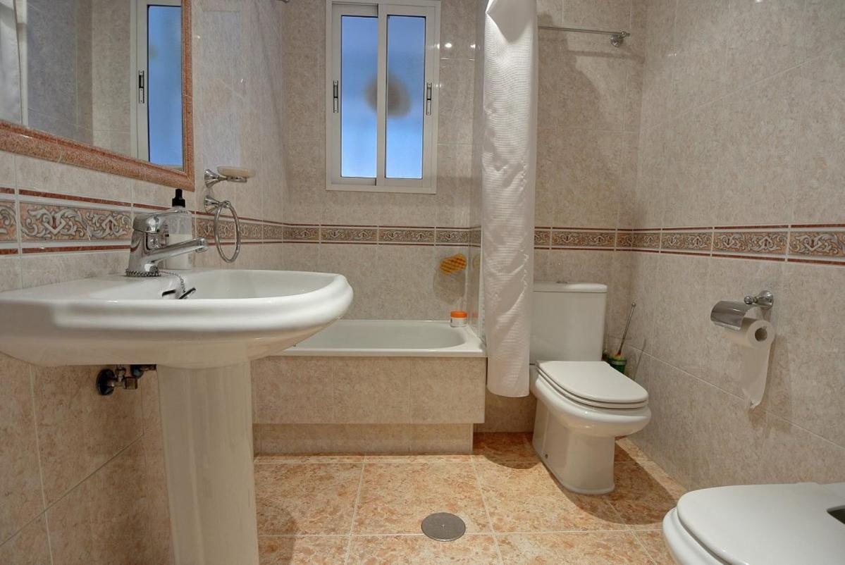 Rooms Tourist Apartment อูเอลบา ภายนอก รูปภาพ